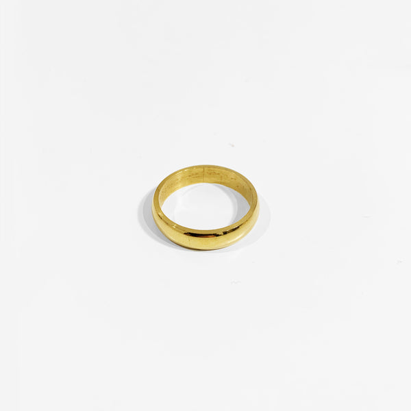 54 FLORAL 4mm BAND SIGNET RING - GOLD