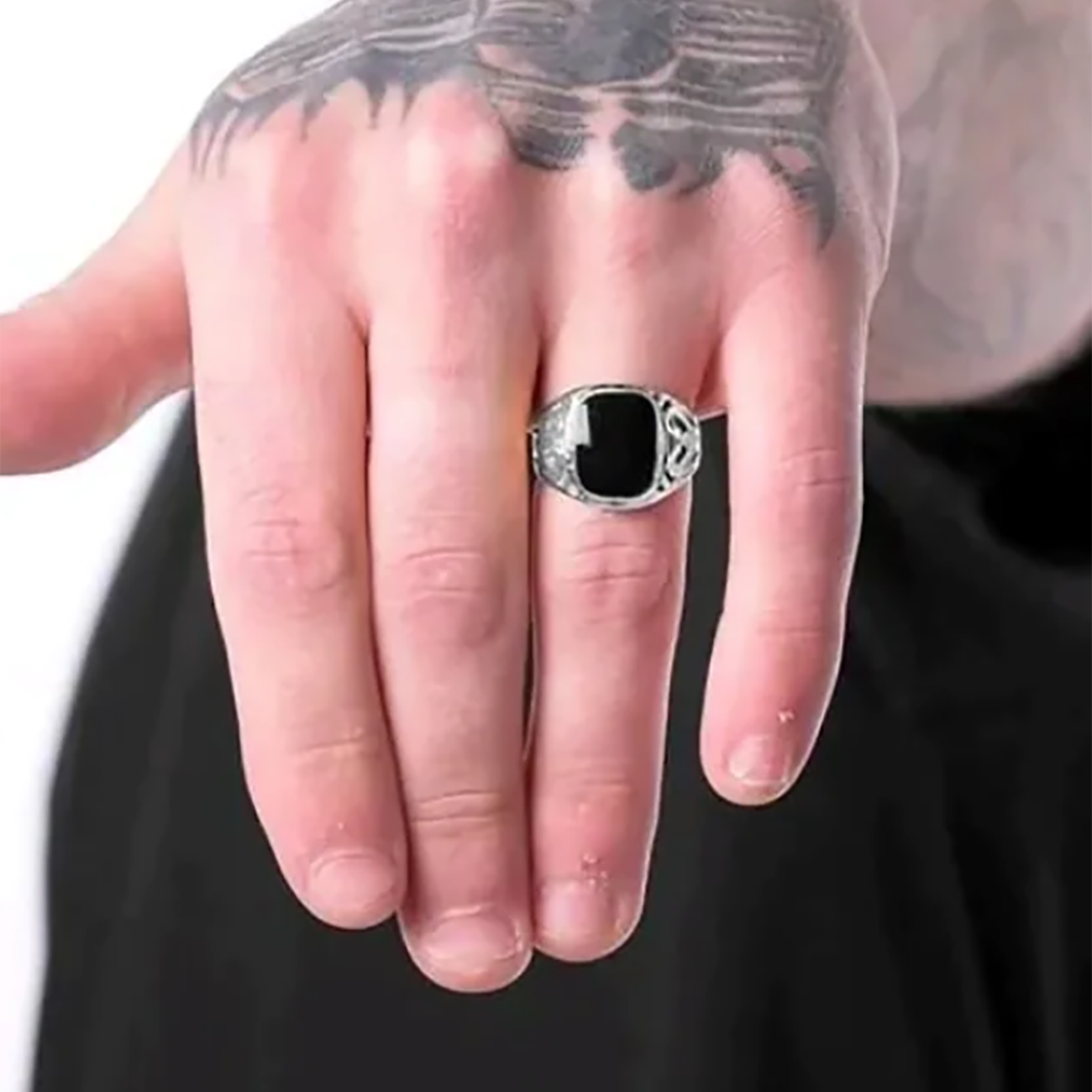 Silver onyx hot sale signet ring