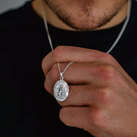 54 FLORAL OVAL SAINT CHRISTOPHER PENDANT NECKLACE CHAIN