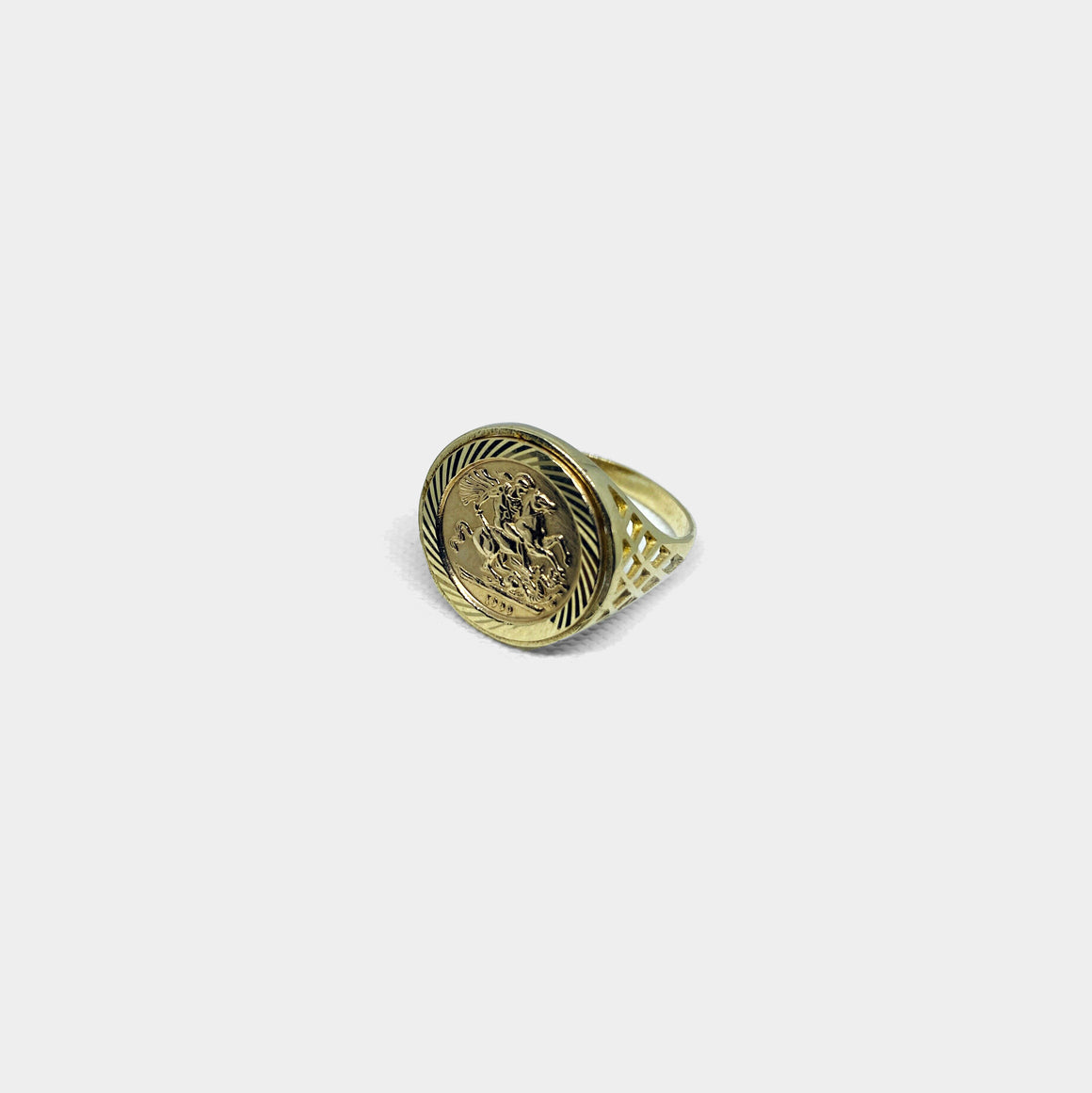 54 FLORAL 9ct GOLD 375 SAINT GEORGE FACE SOVEREIGN SIGNET RING